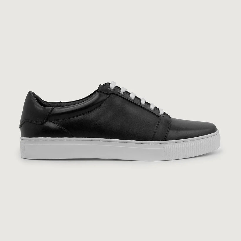 Carter Runn Чорна Leather Sneakers чоловіча