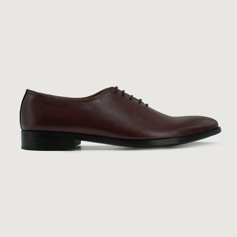 Director Wholecut Maroon Leather Shoes чоловіча