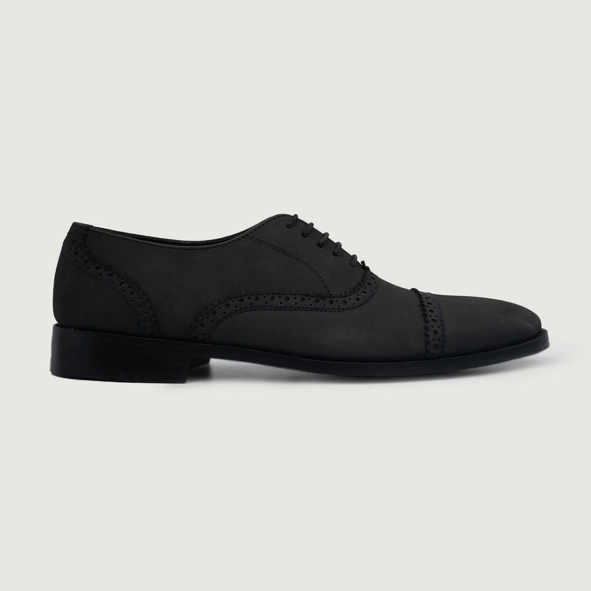 Black Full-Grain leather Shoes - Рантова конструкція Goodyear Welt та носок взуття