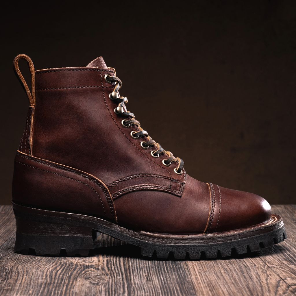 Classic Full-Grain leather Boots - Рантова конструкція Goodyear Welt та носок взуття