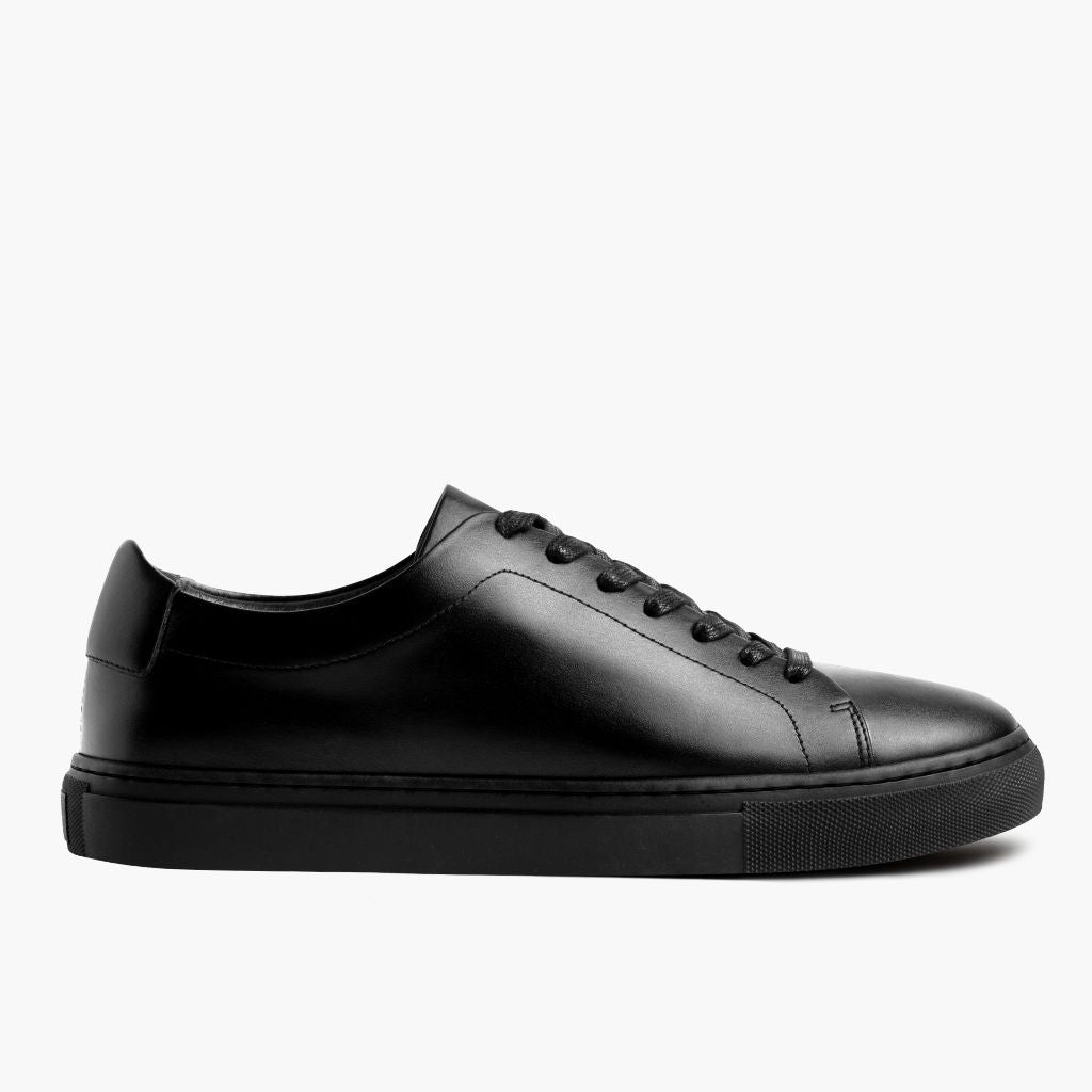 Black Full-Grain leather Sneakers - Рантова конструкція Goodyear Welt та носок взуття