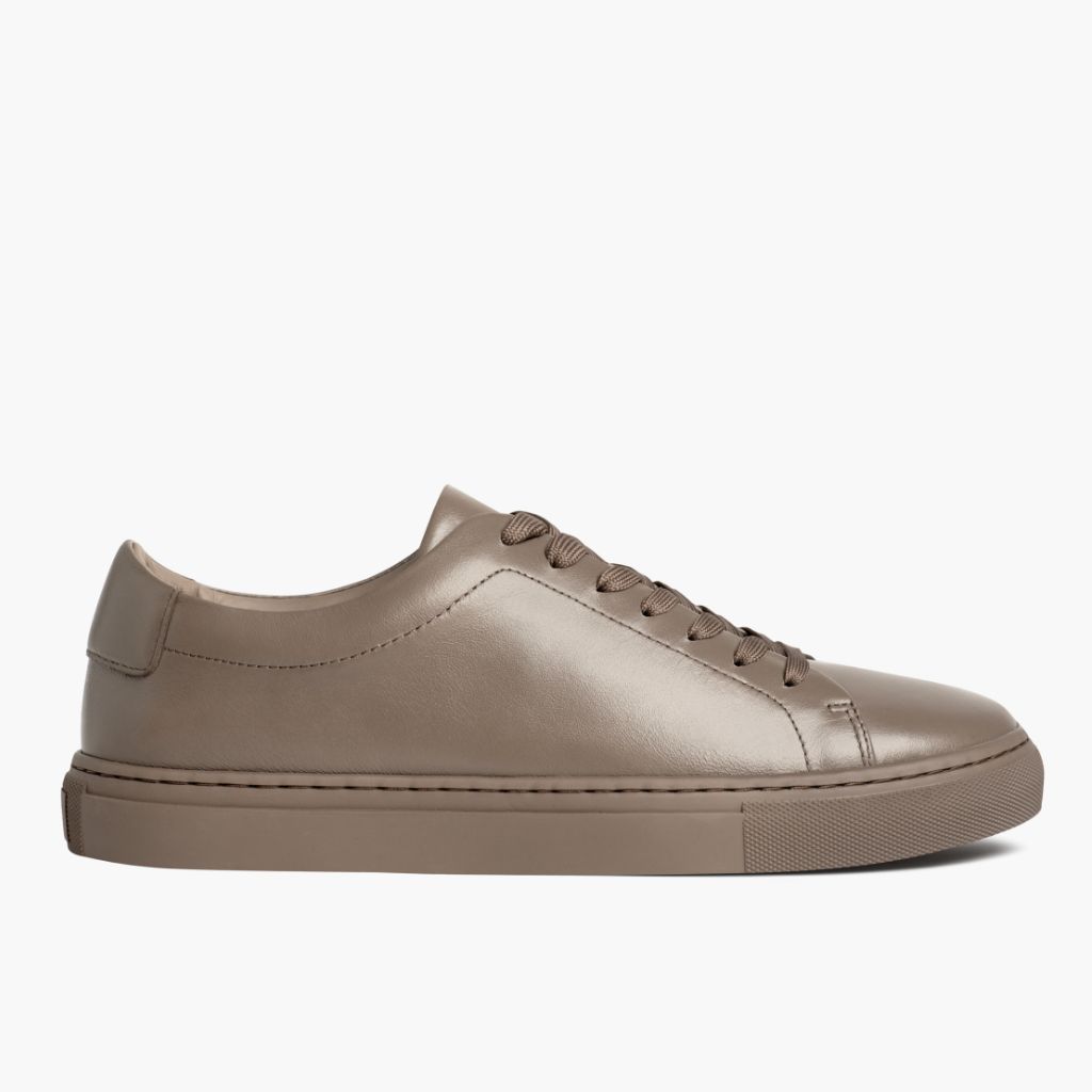 Classic Full-Grain leather Sneakers - Рантова конструкція Goodyear Welt та носок взуття