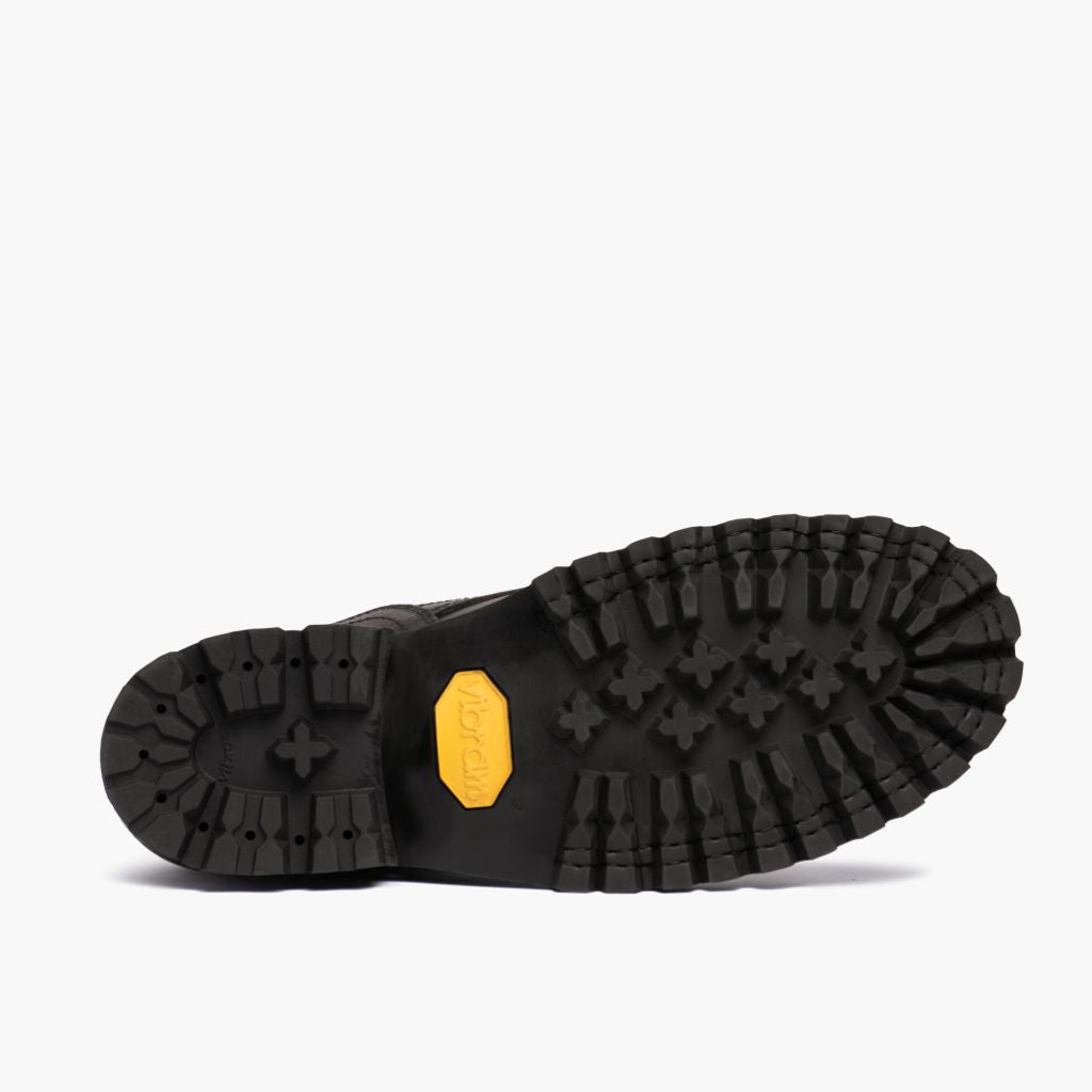 High-Traction Rubber Outsole & Lug Tread Pattern on Challenger Canyon Шкіряні черевики для Чоловіків