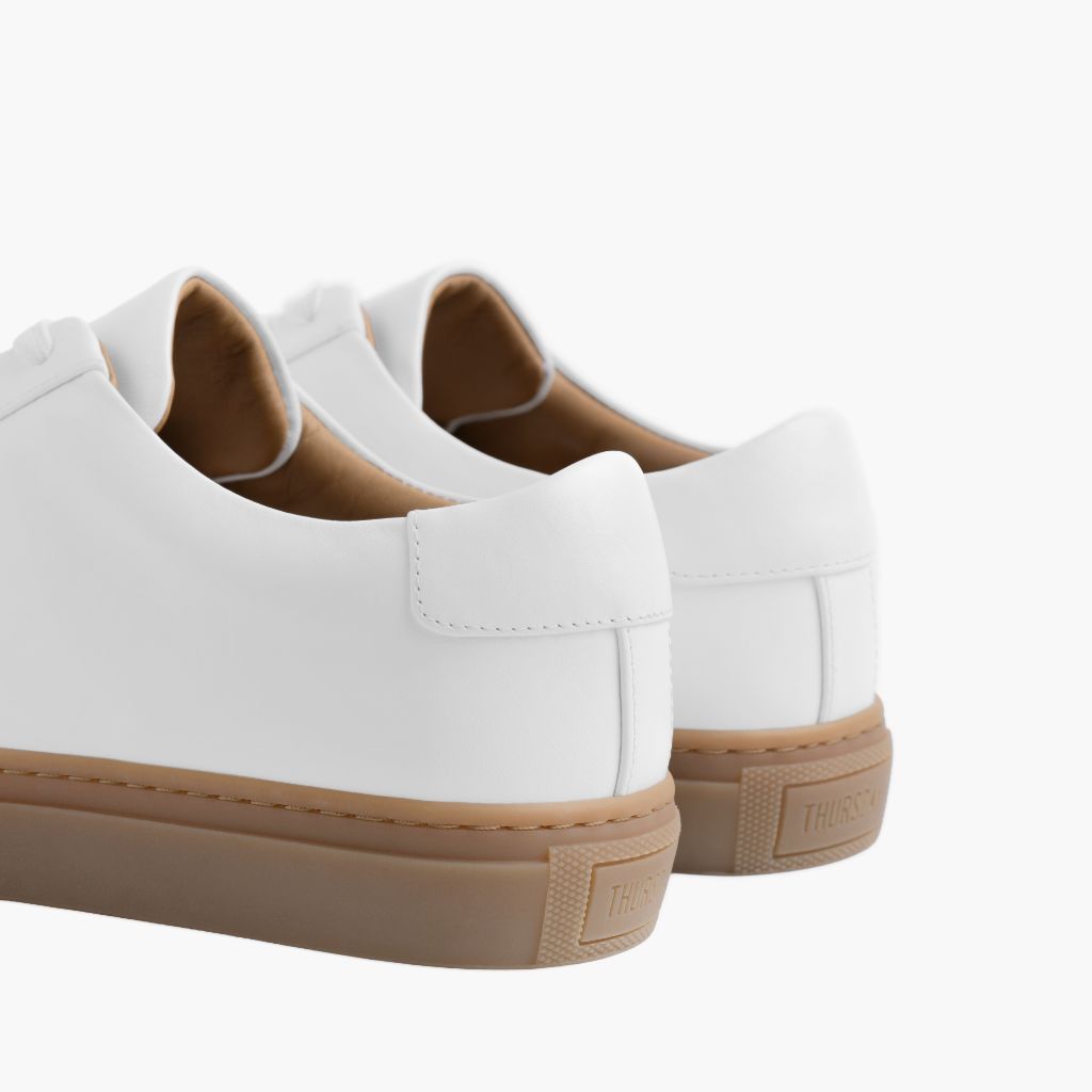High-Traction Rubber Outsole & Lug Tread Pattern on Legacy White Шкіряні кеди для Чоловіків