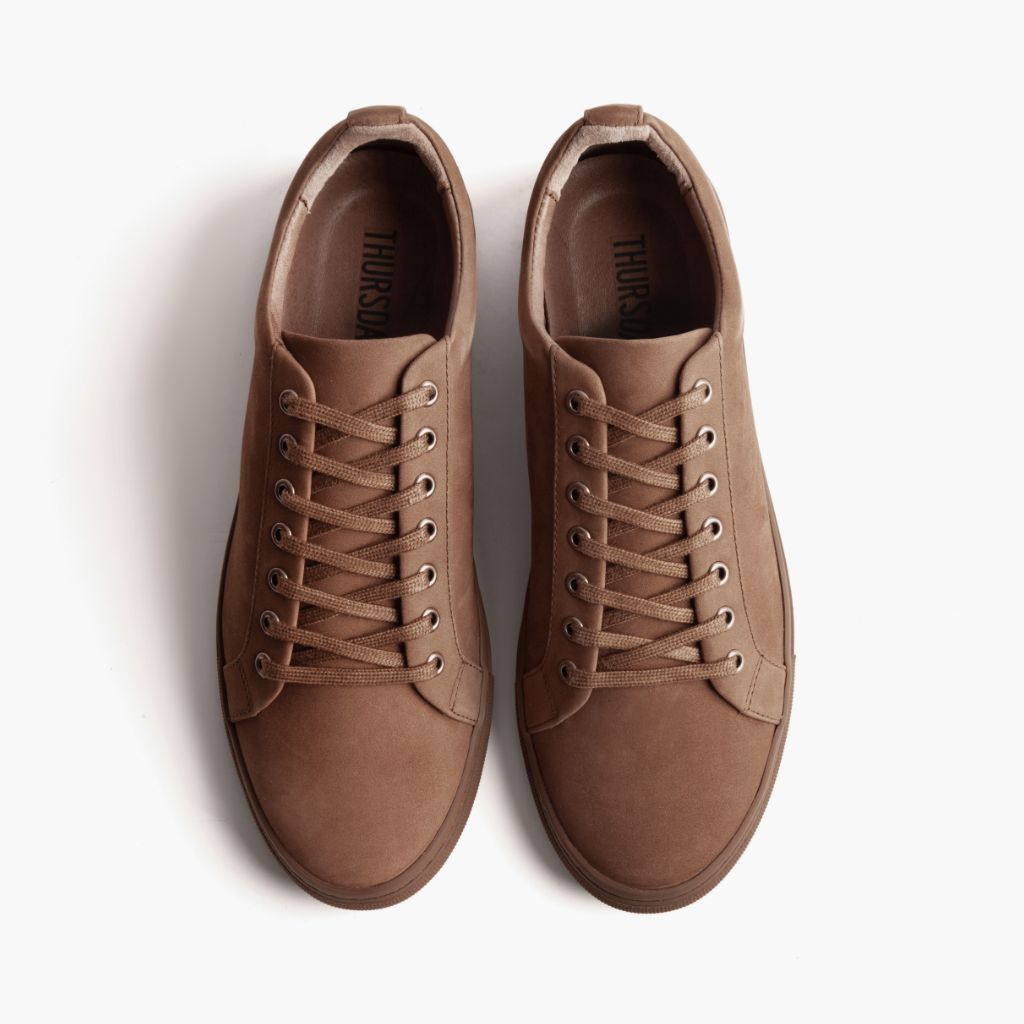 Premier Low Top Pebble Шкіряні кеди для Чоловіків For Men - Посилений задник та точна подвійна строчка