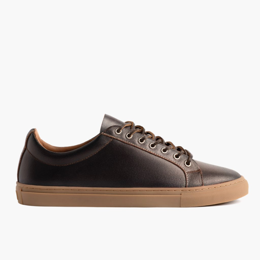 Classic Full-Grain leather Sneakers - Рантова конструкція Goodyear Welt та носок взуття