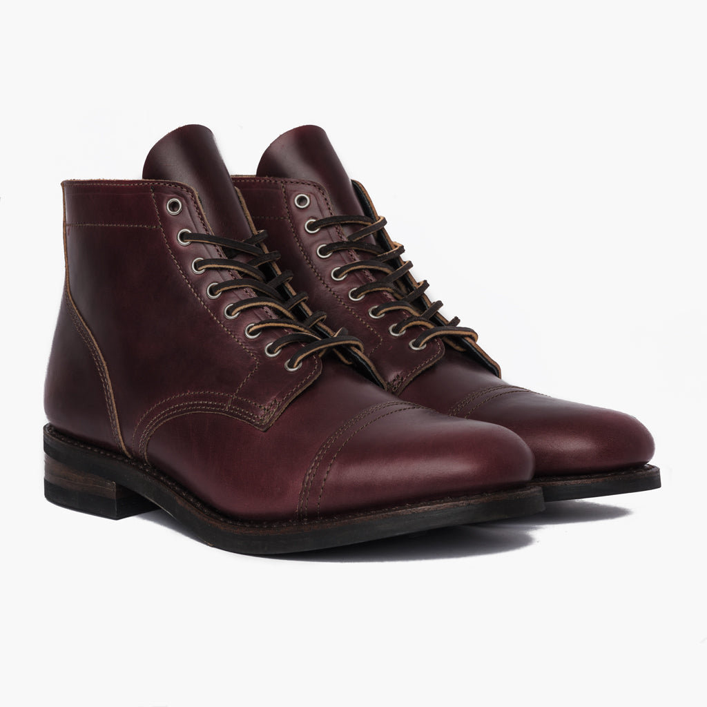 Vanguard Color #8 Шкіряні черевики для Чоловіків For Men in Classic Full-Grain Leather - Вигляд збоку | Купити в офіційному онлайн-магазині