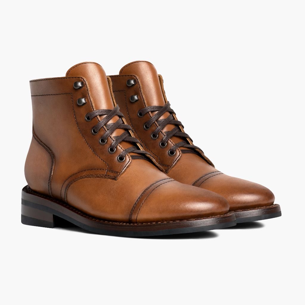 Captain Toffee Шкіряні черевики для Чоловіків in Classic Full-Grain Leather - Вигляд збоку | Купити в офіційному онлайн-магазині