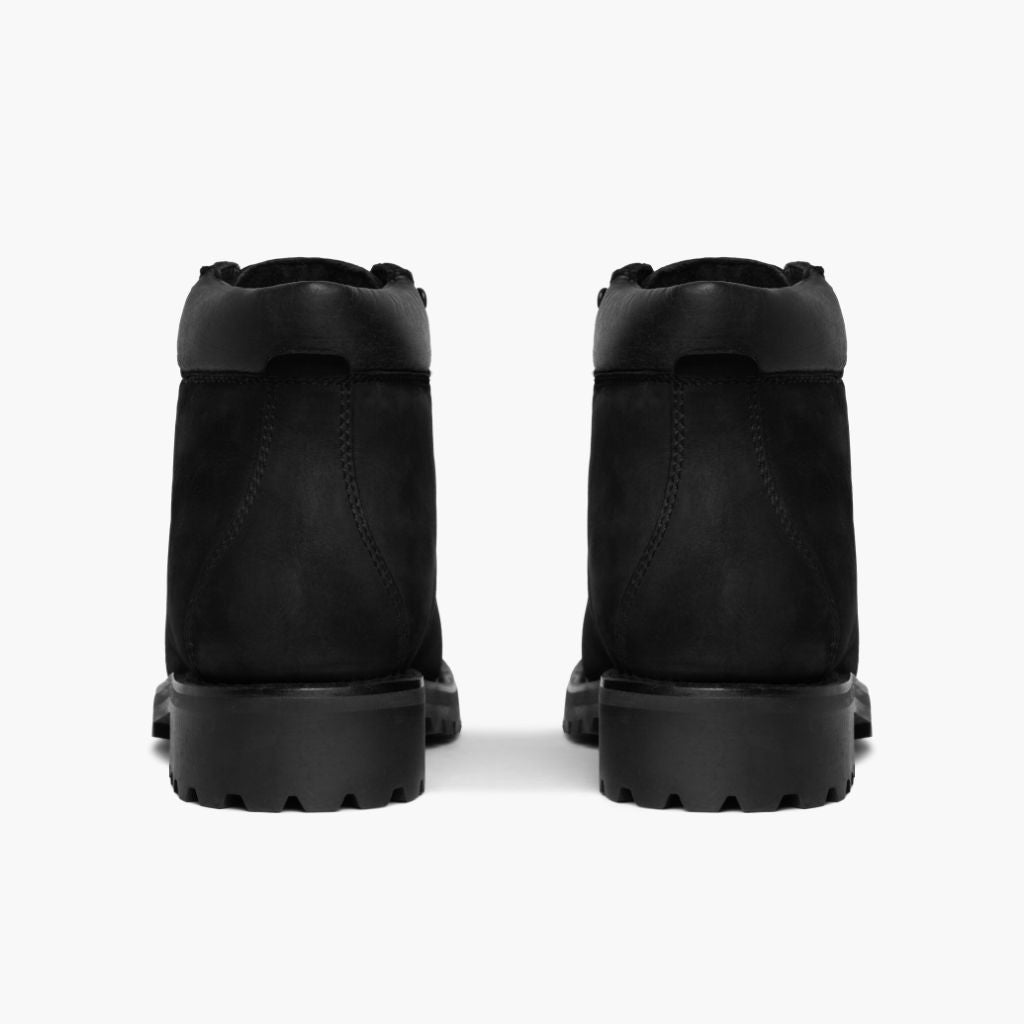 High-Traction Rubber Outsole & Lug Tread Pattern on Commander Чорний Matte Шкіряні черевики для Чоловіків
