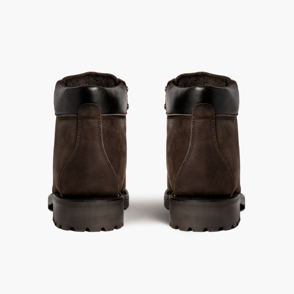 High-Traction Rubber Outsole & Lug Tread Pattern on Commander Tobacco Шкіряні черевики для Чоловіків