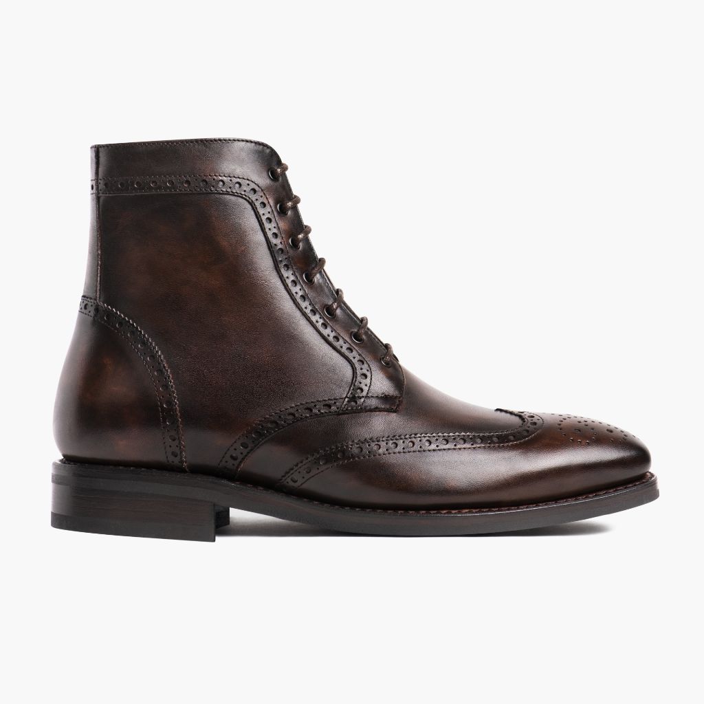Classic Full-Grain leather Boots - Рантова конструкція Goodyear Welt та носок взуття