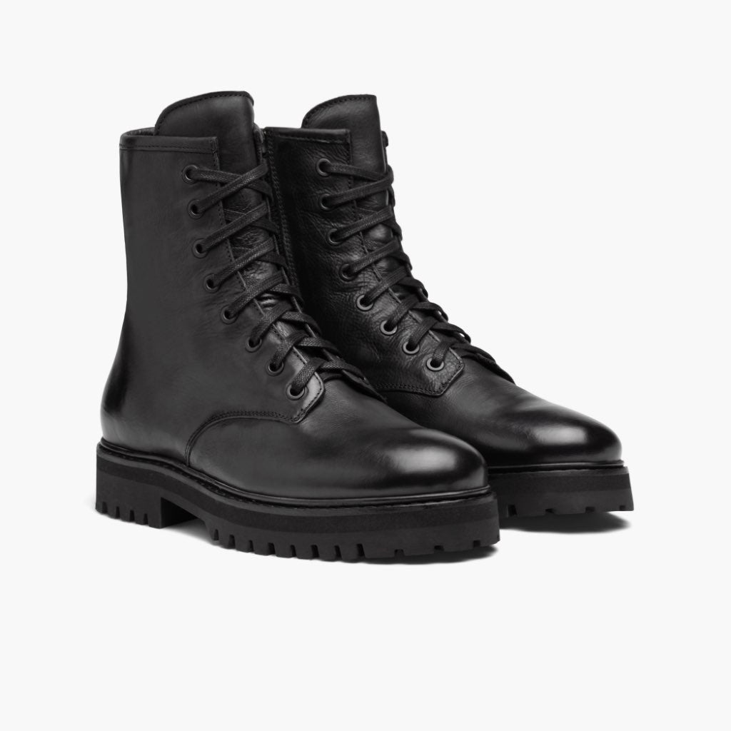 Black Full-Grain leather Boots - Рантова конструкція Goodyear Welt та носок взуття