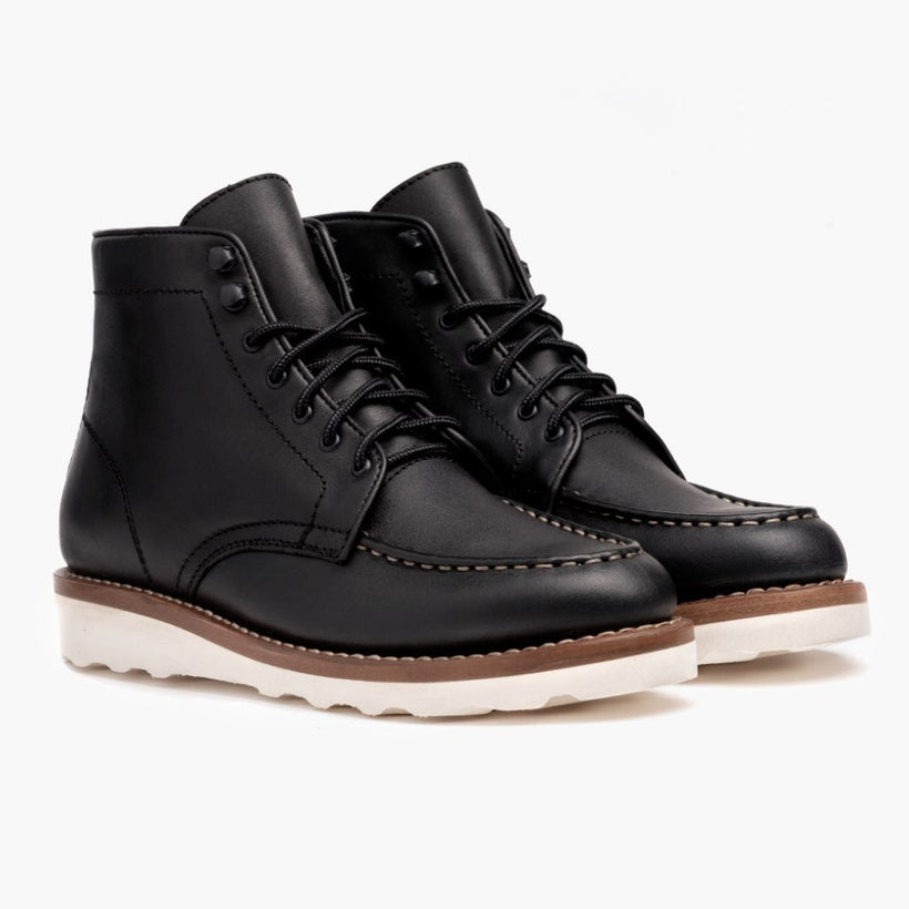 Diplomat Чорна Leather Boots жіноча