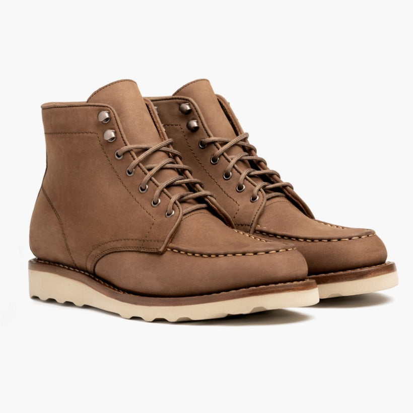 Diplomat Pebble Leather Boots жіноча