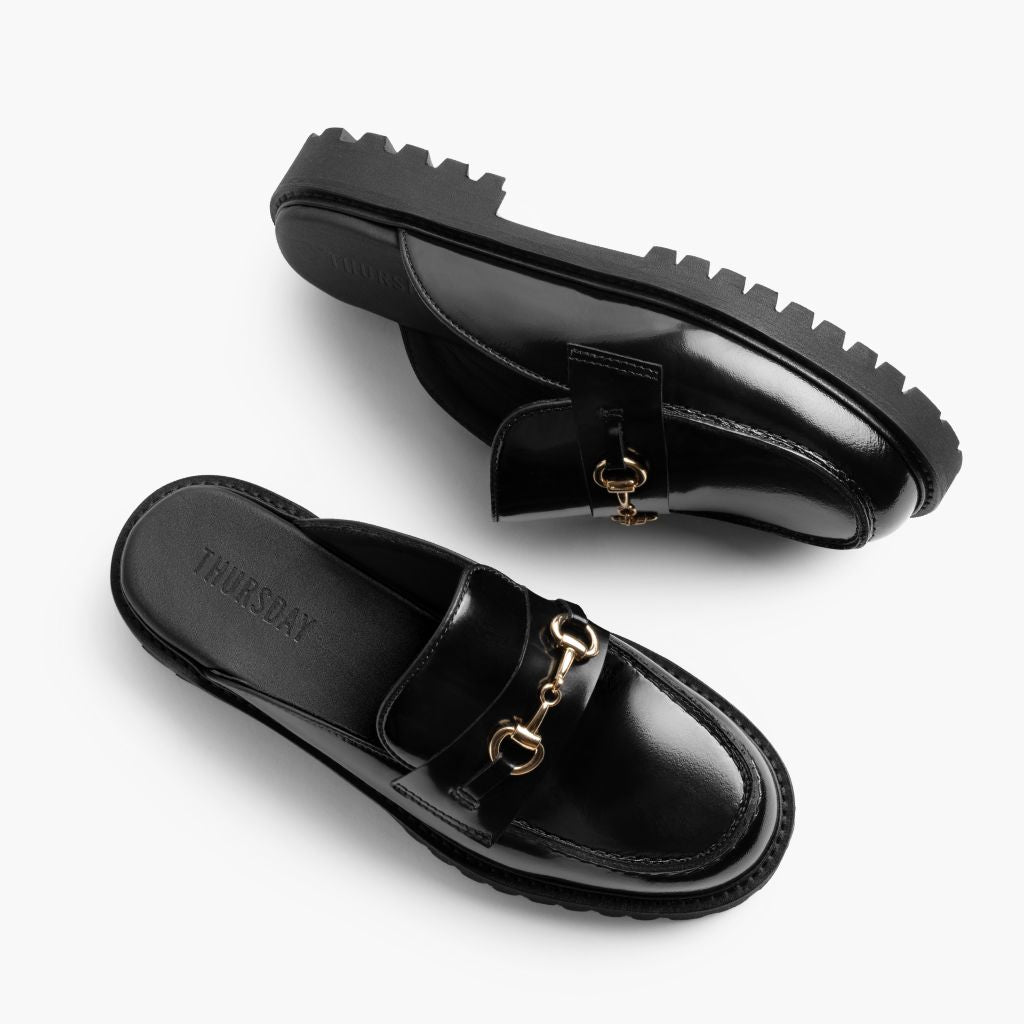 High-Traction Rubber Outsole & Lug Tread Pattern on Penny Mule Чорний & Gold Шкіряні лофери для Жінок