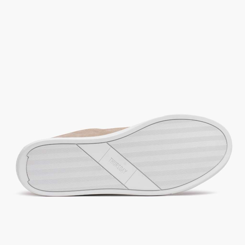 High-Traction Rubber Outsole & Lug Tread Pattern on Premier Low Top Latte Шкіряні кеди для Жінок