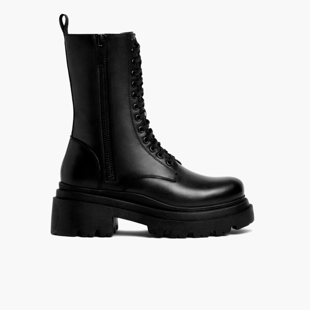 Black Full-Grain leather Boots - Рантова конструкція Goodyear Welt та носок взуття