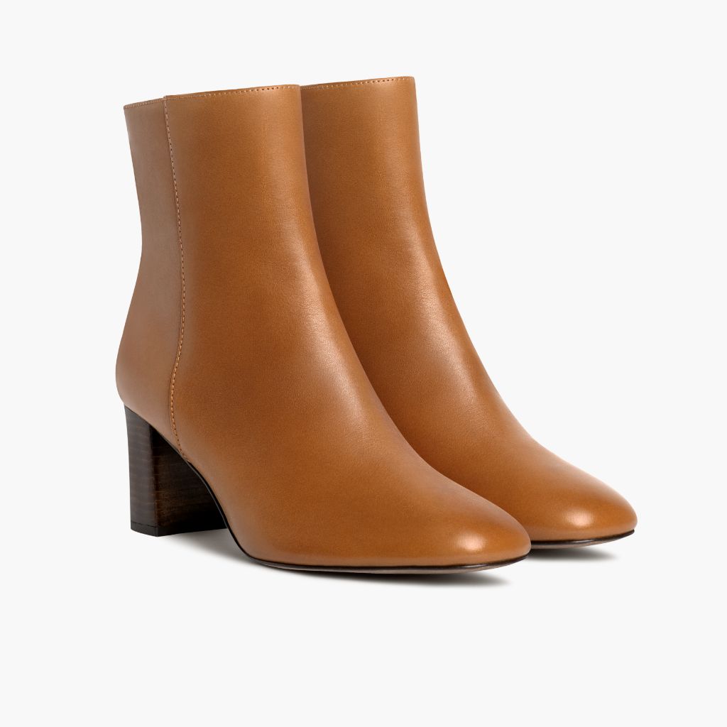Tan Full-Grain leather Boots - Рантова конструкція Goodyear Welt та носок взуття