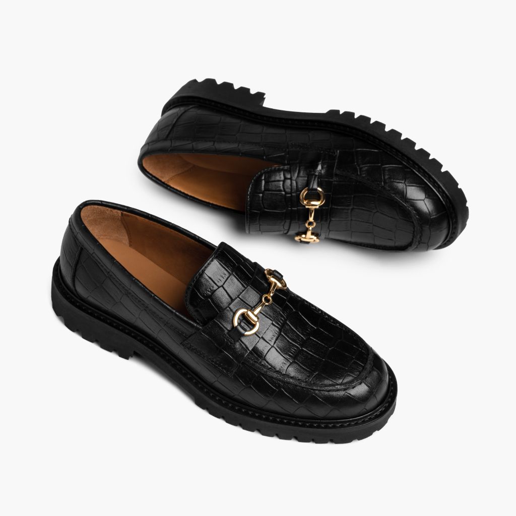 High-Traction Rubber Outsole & Lug Tread Pattern on Penny Чорний & Gold Croco Шкіряні лофери для Жінок