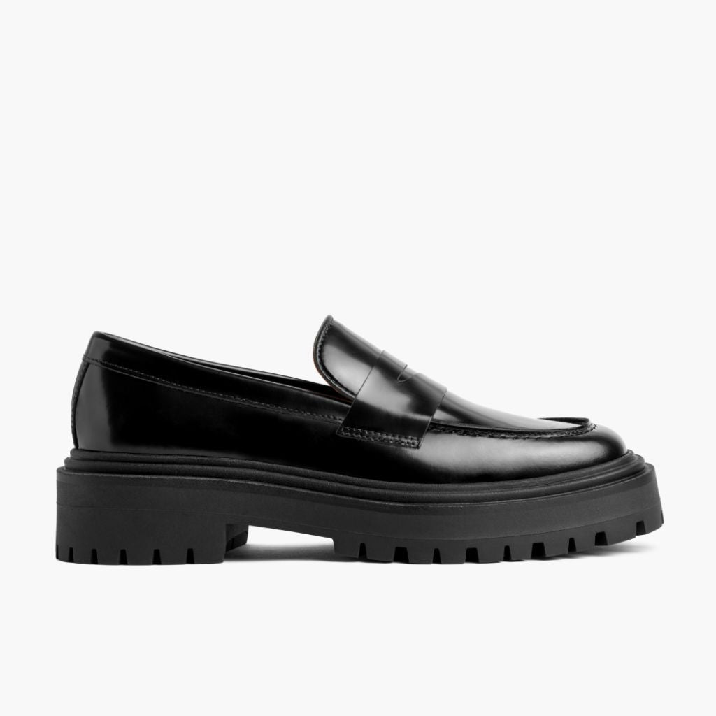 Black Full-Grain leather Loafers - Рантова конструкція Goodyear Welt та носок взуття