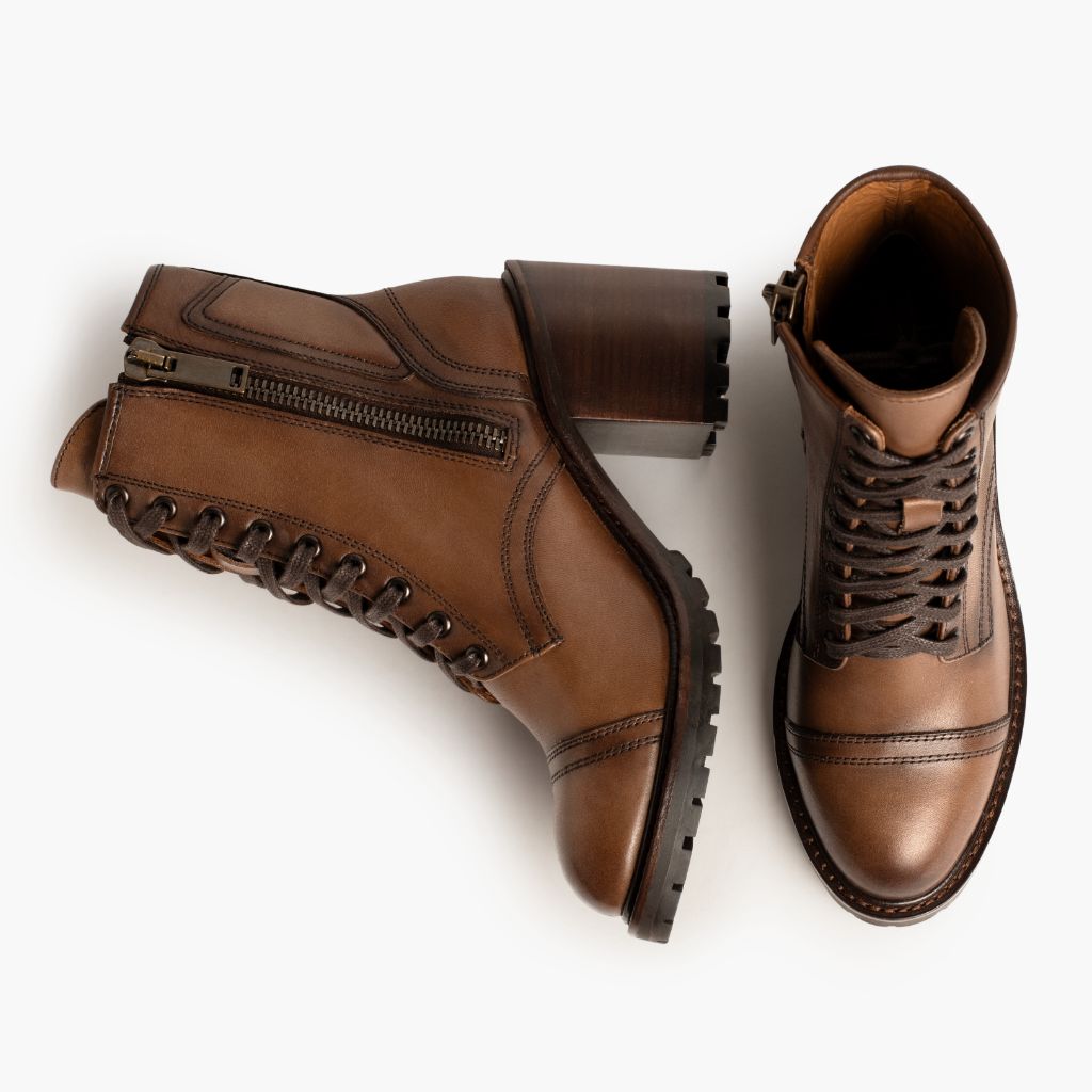 High-Traction Rubber Outsole & Lug Tread Pattern on Rebel Amber Wheat Шкіряні черевики для Жінок