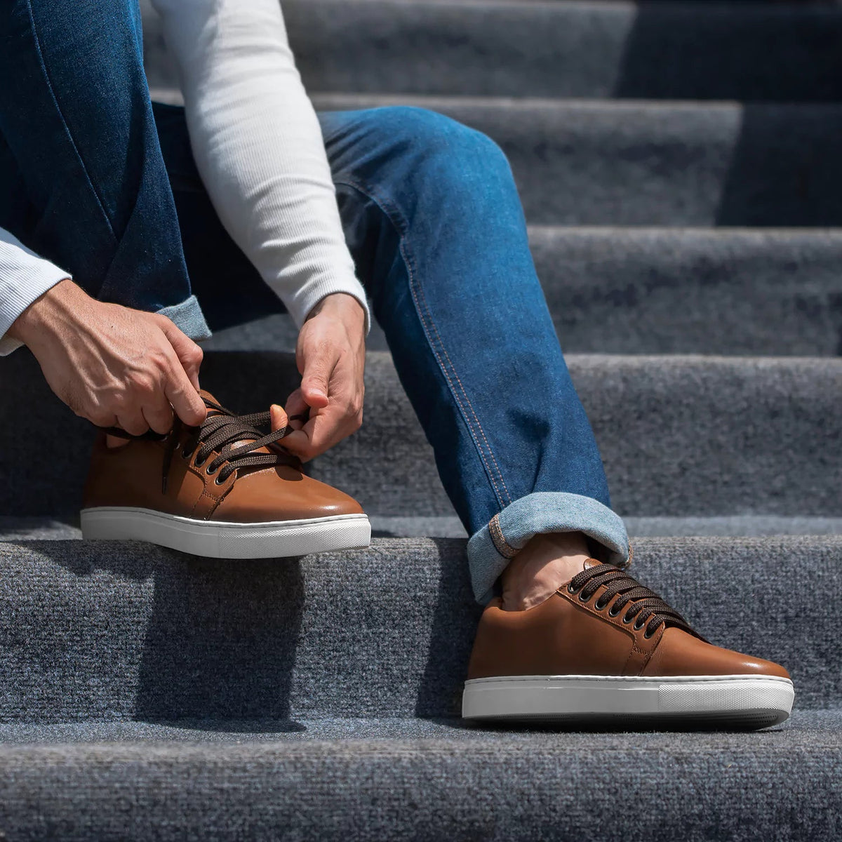 High-Traction Rubber Outsole & Lug Tread Pattern on Murphy Low Top Рудий Шкіряні кеди для Чоловіків