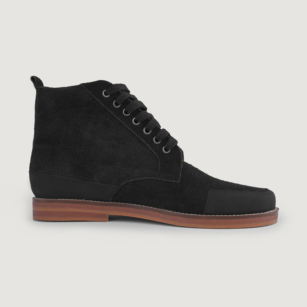 Distressed Black Goatskin Suede Leather Boots - Рантова конструкція Goodyear Welt та носок взуття