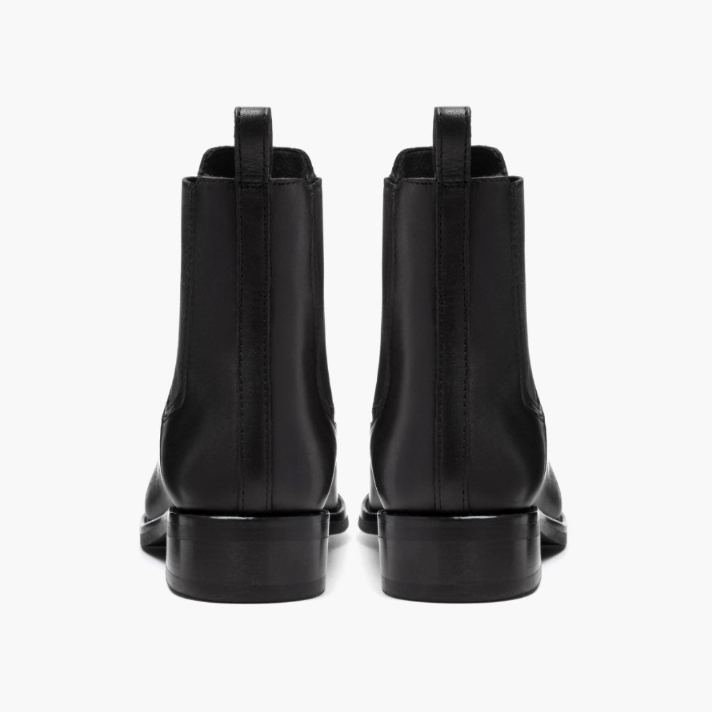 High-Traction Rubber Outsole & Lug Tread Pattern on Duchess Чорний Шкіряні черевики для Жінок