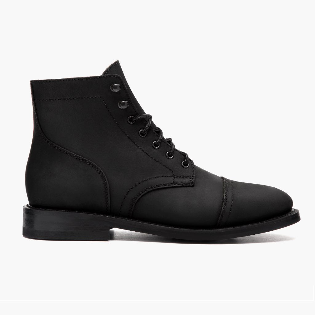 Black Full-Grain leather Boots - Рантова конструкція Goodyear Welt та носок взуття