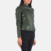 
Green Sheepskin Leather Biker Jacket - Вигляд ззаду з ідеальною посадкою по плечах та рівним подолом