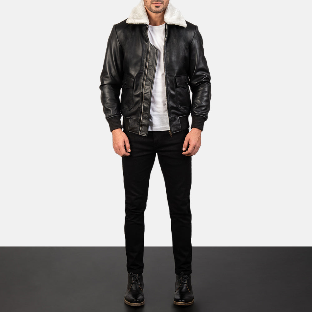 
Airin G-1 Black & White Leather Bomber Jacket - Вигляд збоку з ергономічним кроєм рукава