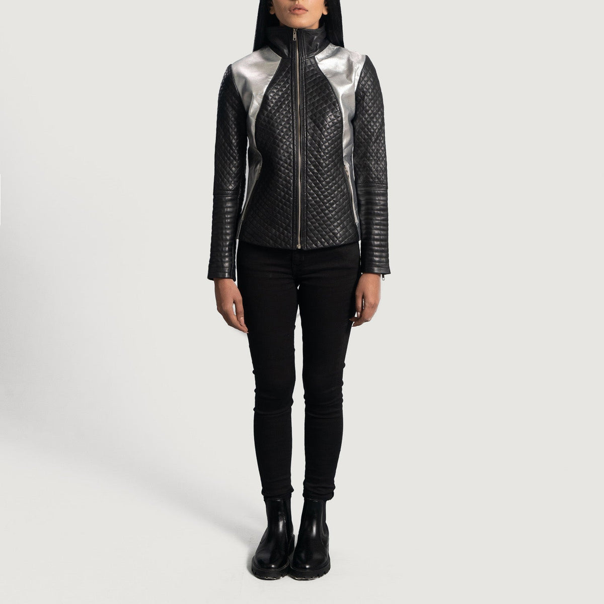 
Крупний план деталей of High Neck & Zipper Hardware on Alia Metallic Чорний Шкіряна косуха для Жінок