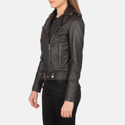 
Brown Sheepskin Leather Biker Jacket - Вигляд ззаду з ідеальною посадкою по плечах та рівним подолом