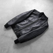 
Rib Knit & Hem Craftsmanship Construction Detail on Bliss Чорний Шкіряний бомбер для Жінок