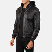 
Black Cowhide Leather Bomber Jacket - Вигляд ззаду з ідеальною посадкою по плечах та рівним подолом