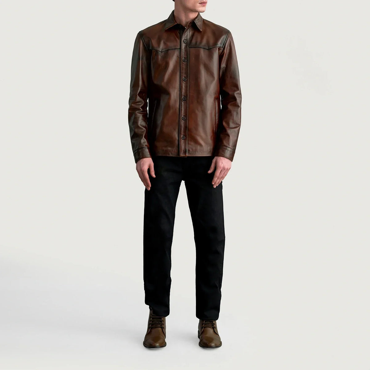 
Крупний план деталей of Shirt & Buttons Hardware on Bronco Distressed Коричневий Leather Shirt для Чоловіків