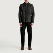 
Крупний план деталей of Shirt & Buttons Hardware on Bronco Tumbled Коричневий Leather Shirt для Чоловіків