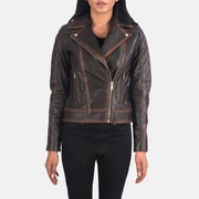 
Carolyn Quilted Vintage Brown Biker Jacket in Vintage Brown Goatskin Leather - Вигляд спереду та приталений силует | Купити в офіційному онлайн-магазині