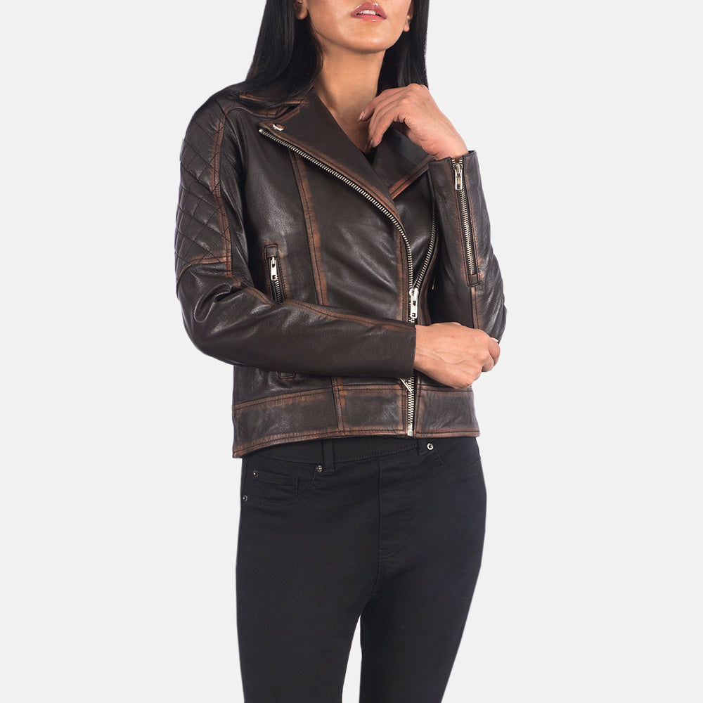 
Крупний план деталей of Notch & Zipper Hardware on Carolyn Quilted Vintage Brown Biker Jacket