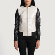 
Cole Silver Шкіряний бомбер для Жінок in Silver & Black Sheepskin Leather - Вигляд спереду та приталений силует | Купити в офіційному онлайн-магазині