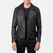 
Danny Quilted Brown Leather Biker Jacket in Distressed Brown Goatskin Leather - Вигляд спереду та приталений силует | Купити в офіційному онлайн-магазині