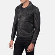 
Distressed Brown Goatskin Leather Biker Jacket - Вигляд ззаду з ідеальною посадкою по плечах та рівним подолом