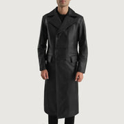 
Крупний план деталей of Notch & Button Hardware on Delmar Black Leather Double Breasted Coat