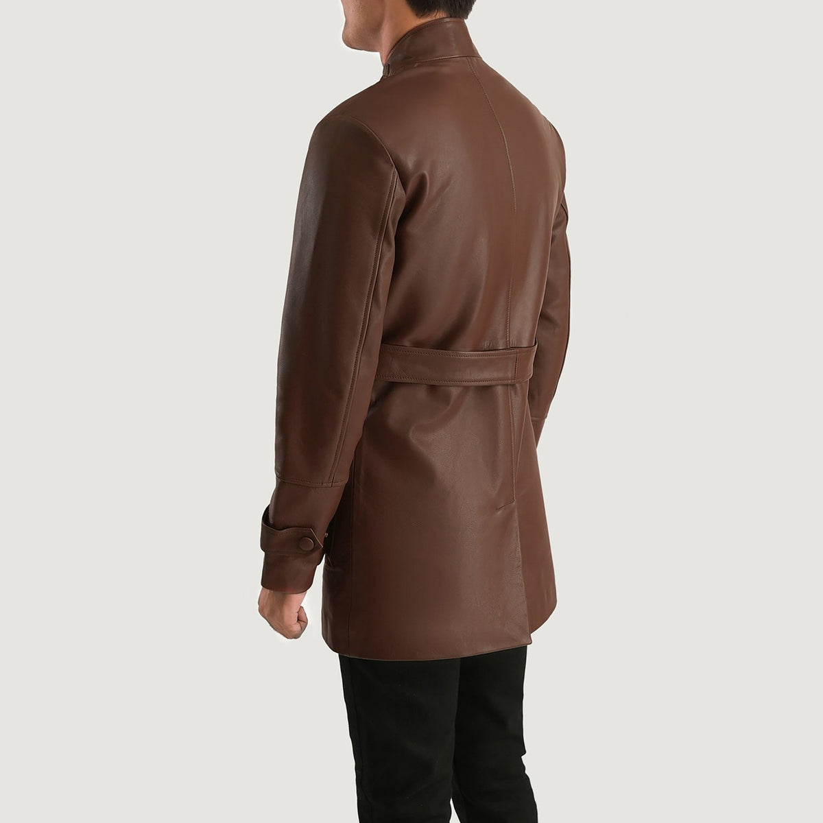
Крупний план деталей of High neck with Belt & Snap button Hardware on Dolf Коричневий Шкіряна куртка для Чоловіків