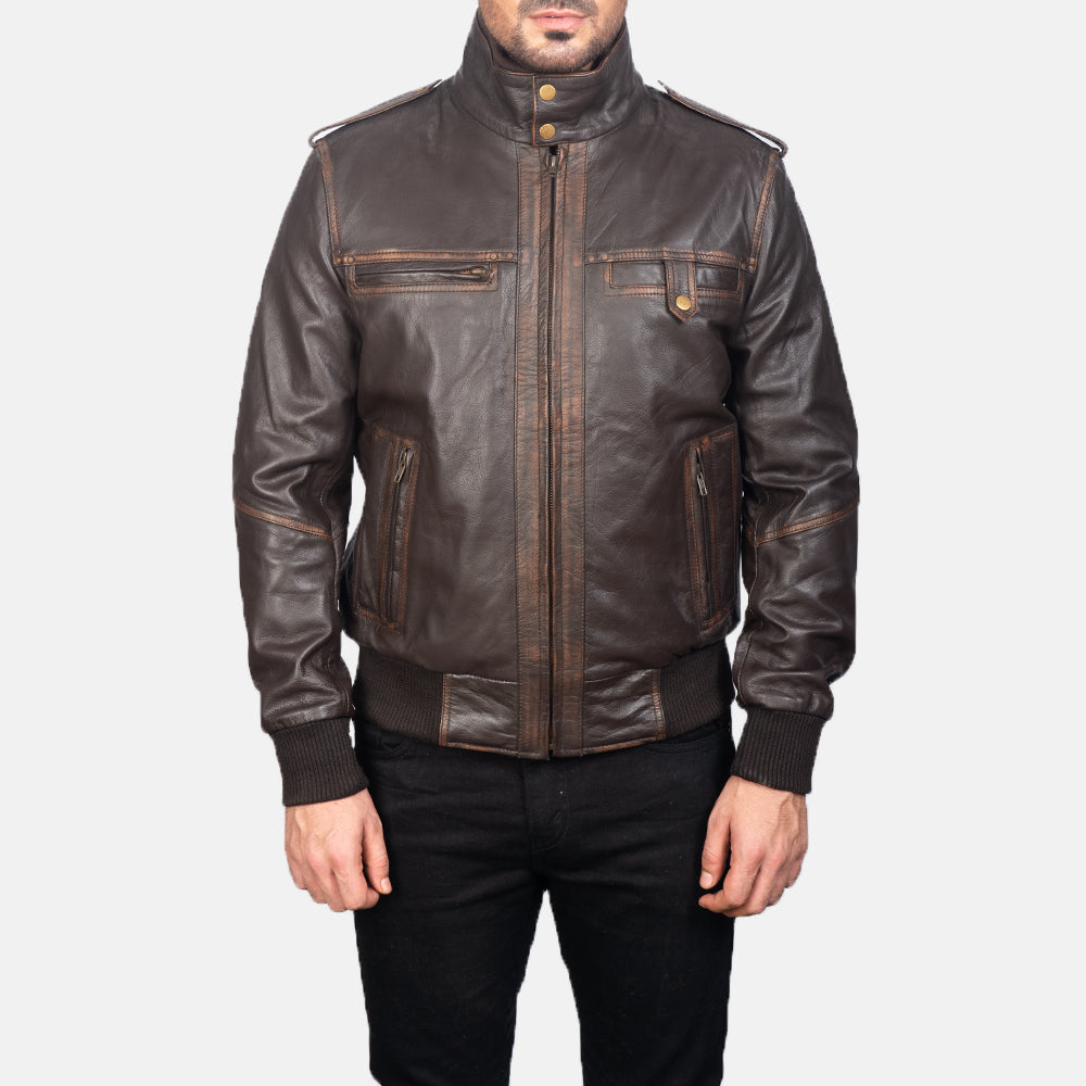 
Крупний план деталей of High neck & Zipper Hardware on Street Brown Leather Bomber Jacket