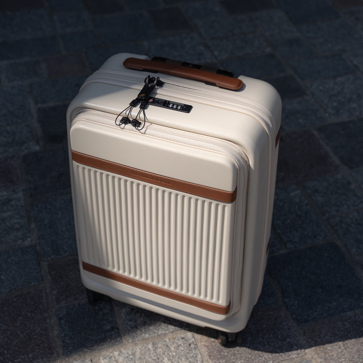 
Sandy Beach Hand Luggage Suitcase Front Pocket Zuna для Жінок для Жінок, detail view 1
