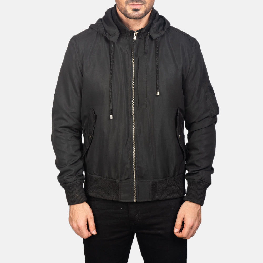 
Крупний план деталей of Knit Rib with Removable Polyester Hood & Zipper Hardware on Hanklin Ma-1 Black Hooded Bomber Jacket