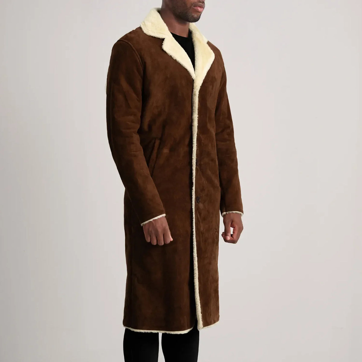 
Brown Goatskin Suede Aviator Jacket - Вигляд ззаду з ідеальною посадкою по плечах та рівним подолом