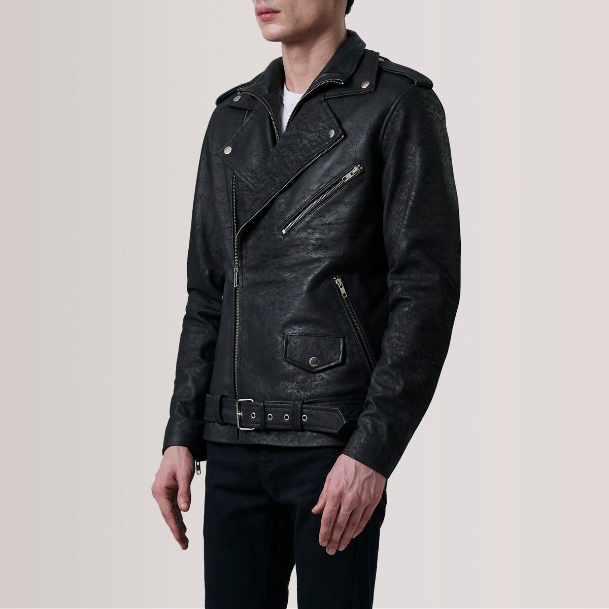 
Kole Distressed Чорний Leather Double Rider Шкіряна куртка для Чоловіків - Вигляд збоку з ергономічним кроєм рукава