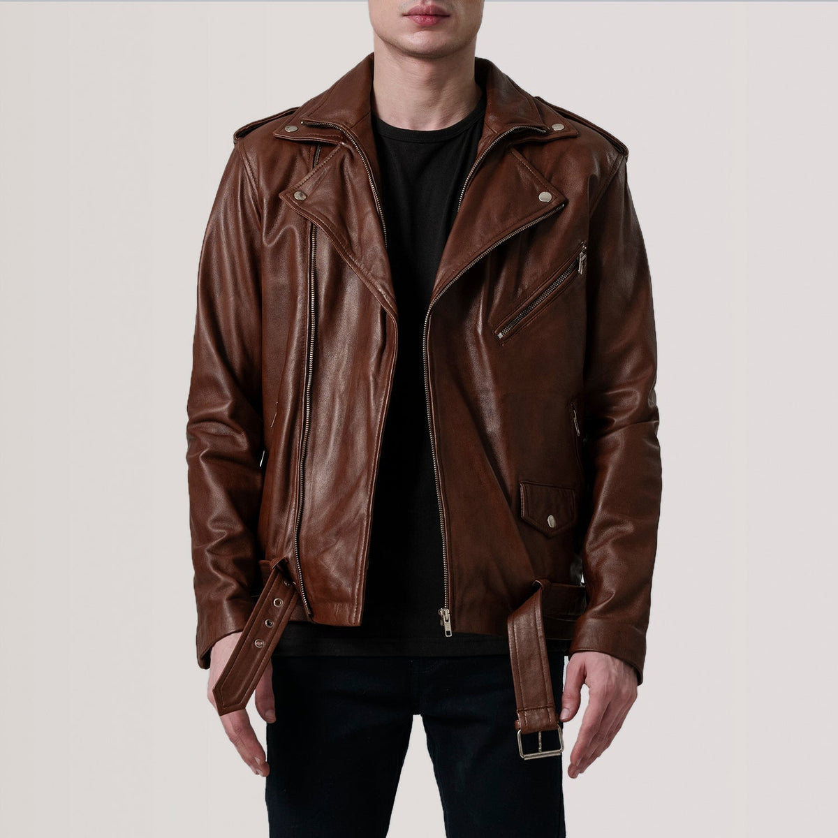 
Kole Waxed Коричневий Leather Double Rider Шкіряна куртка для Чоловіків in Distressed Brown Sheepskin Burnished - Вигляд спереду та приталений силует | Купити в офіційному онлайн-магазині